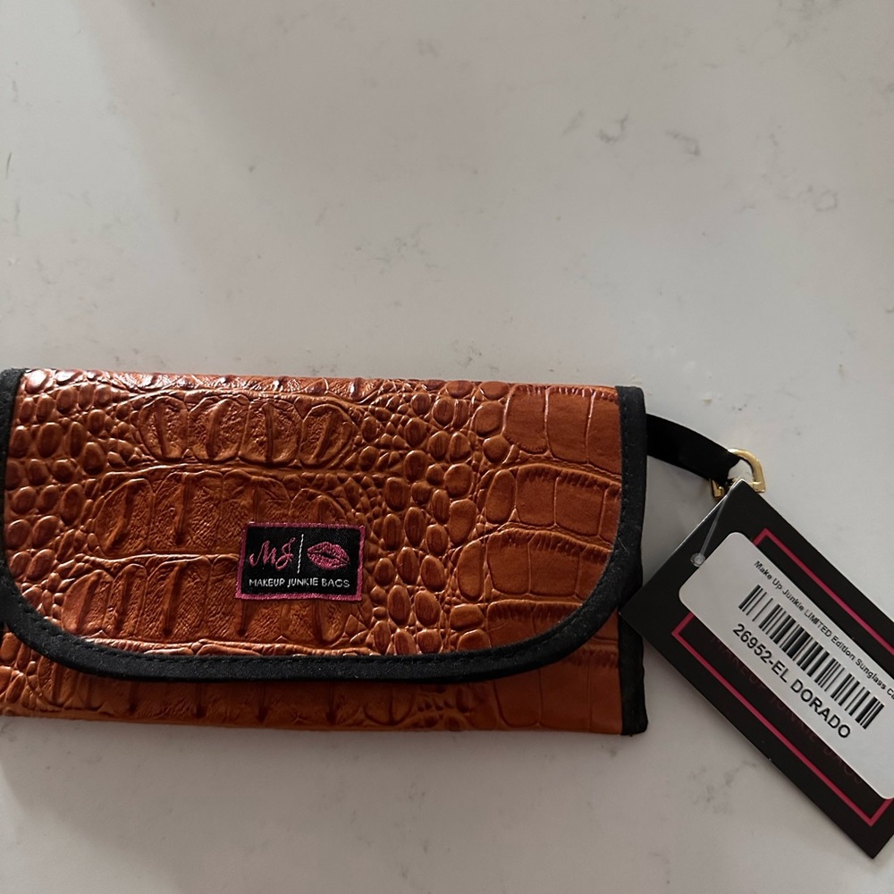 MS Makeup Junkie Bags Crocodile Texture Sunglasses Case- limited edition